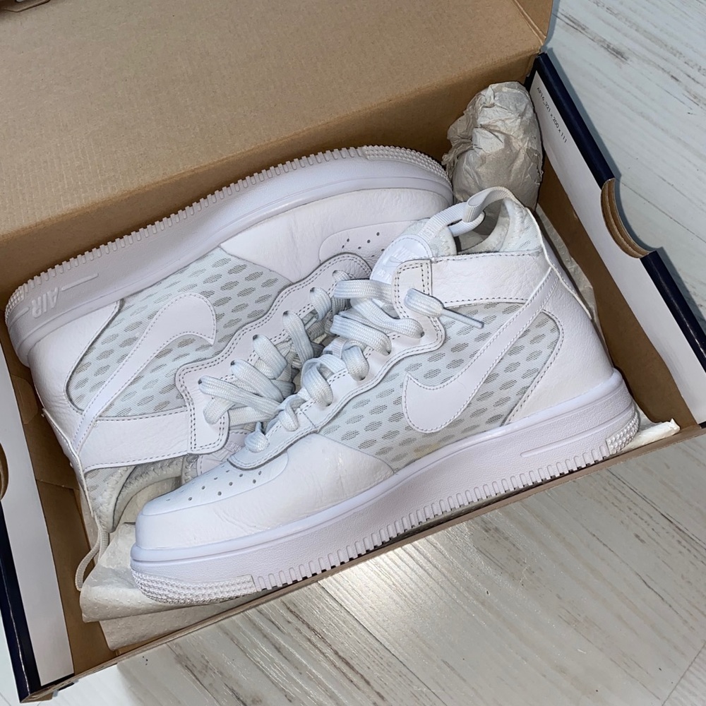 Kids Nike Air Force 1 sneaker/shoe